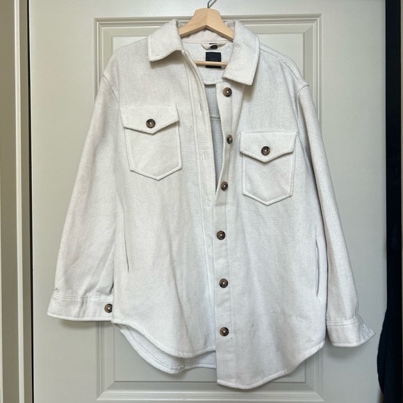 RDI Jackets & Blazers - RDI White Shacket